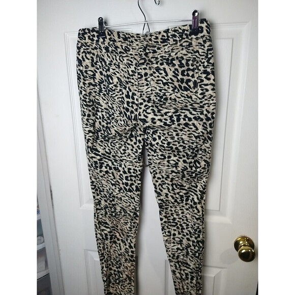 Lei Leopard Print Pullon Elastic Waist Drawstring Close Jeggings. Size M - Picture 12 of 13